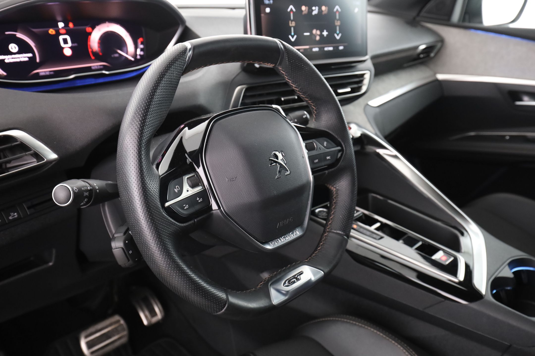 Peugeot 3008 1.2 PureTech 130 EAT, 131hk, 2023