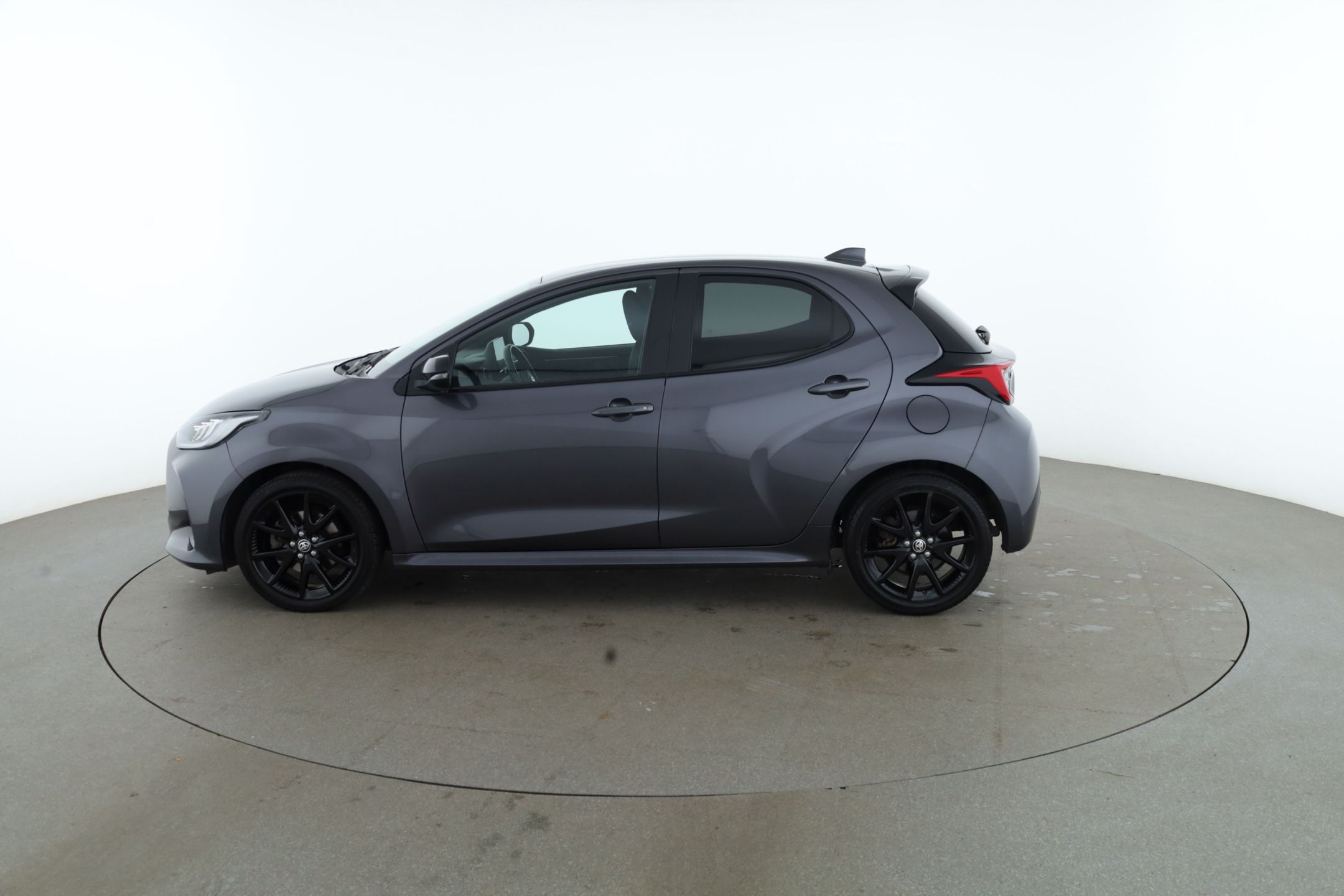Toyota Yaris Hybrid CVT, 116hk, 2022