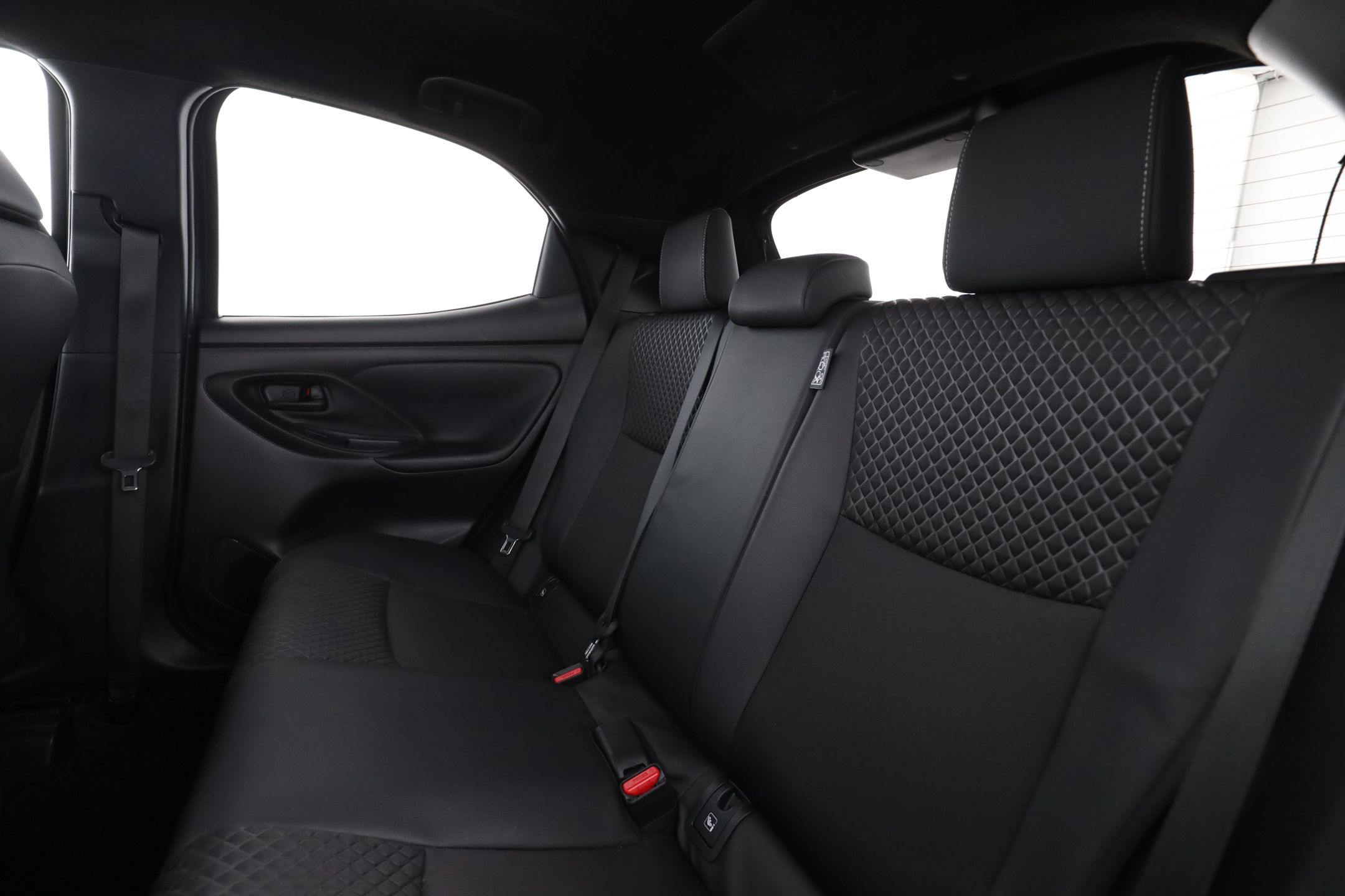 Toyota Yaris Hybrid CVT, 116hk, 2022