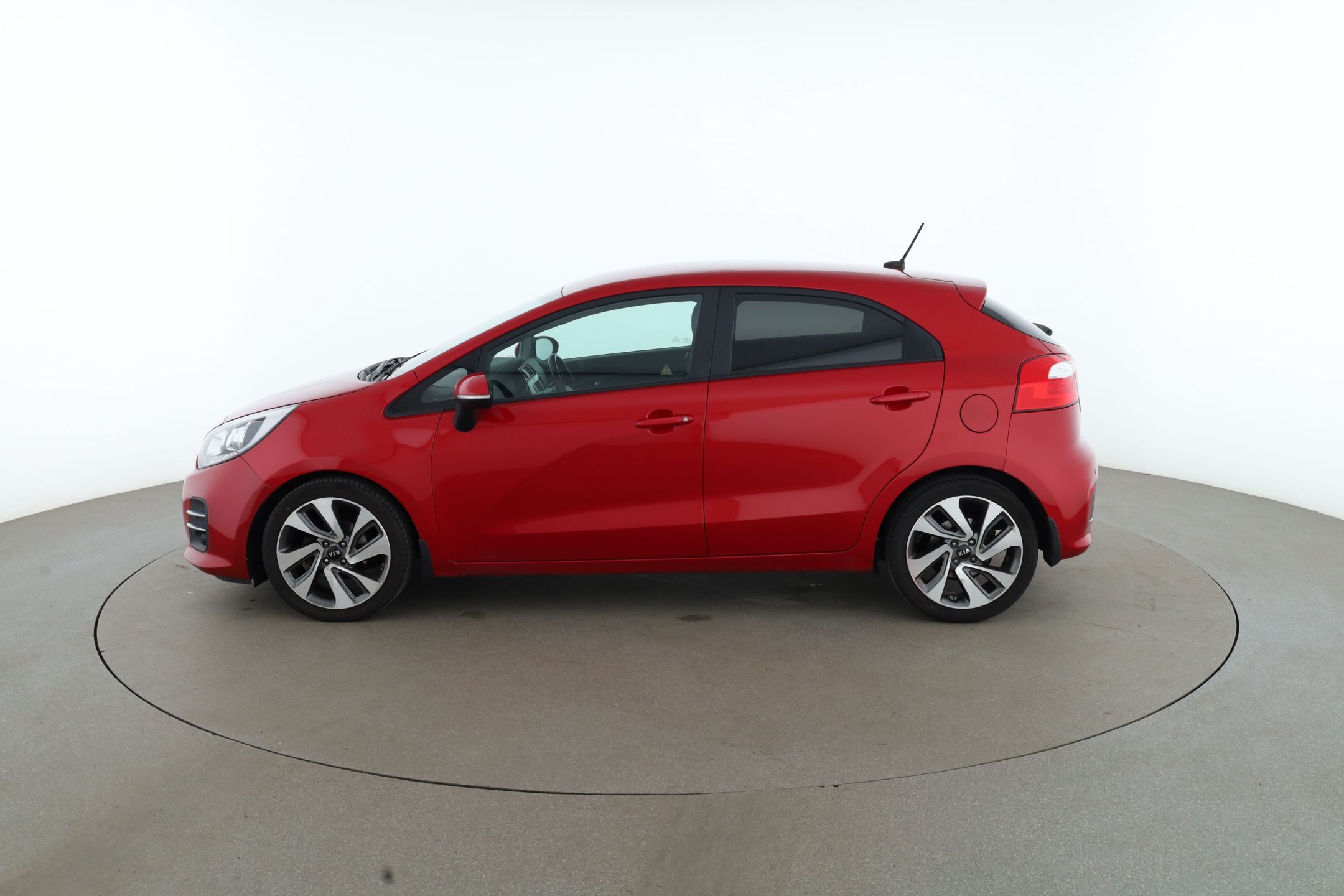 Kia Rio 5-dørs 1.2 CVVT Manuell, 5-trinn, 84hk, 2016