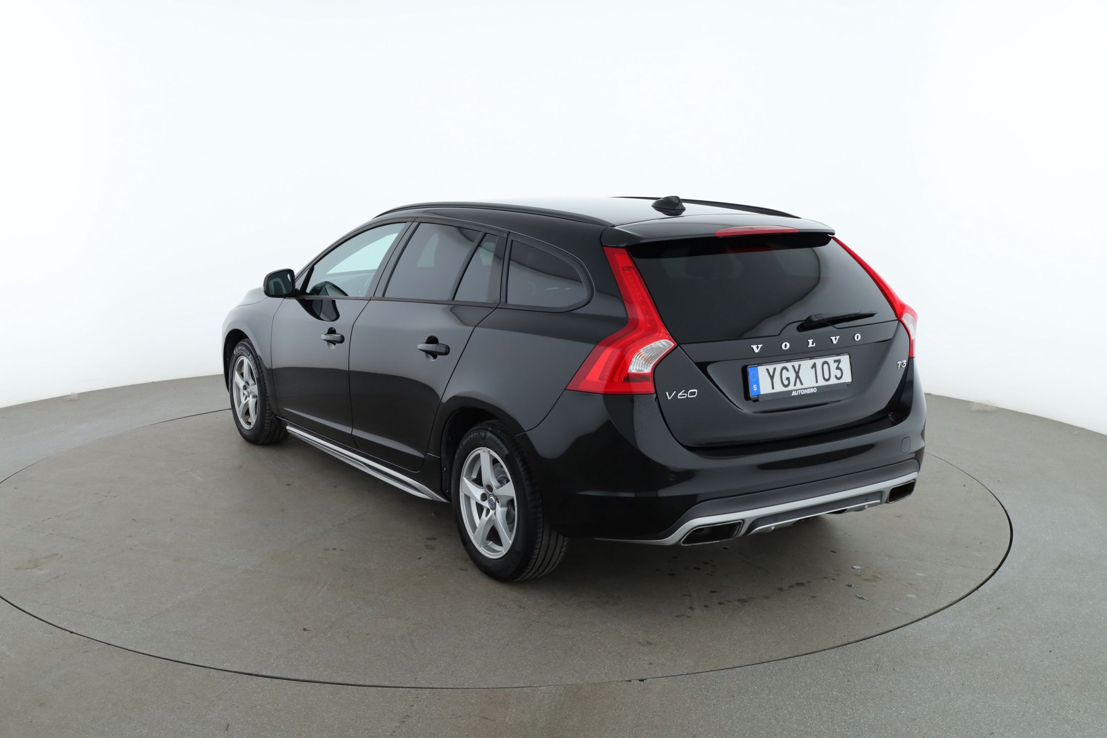 Volvo V60 T3 Manual, 6-trins, 152ps, 2017