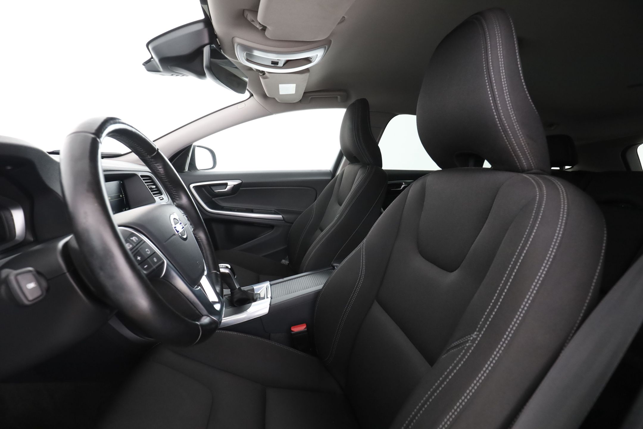Volvo V60 T3 Manual, 6-trins, 152ps, 2017