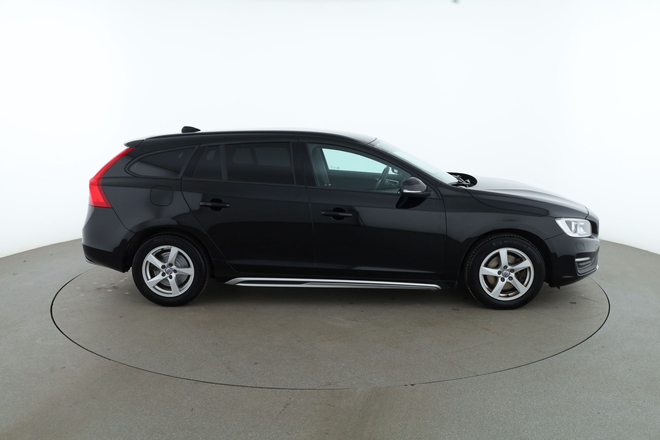 Volvo V60 T3 Manual, 6-trins, 152ps, 2017