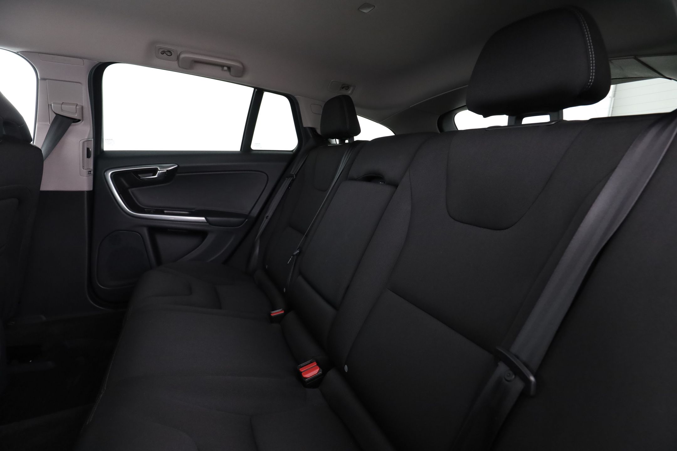 Volvo V60 T3 Manual, 6-trins, 152ps, 2017