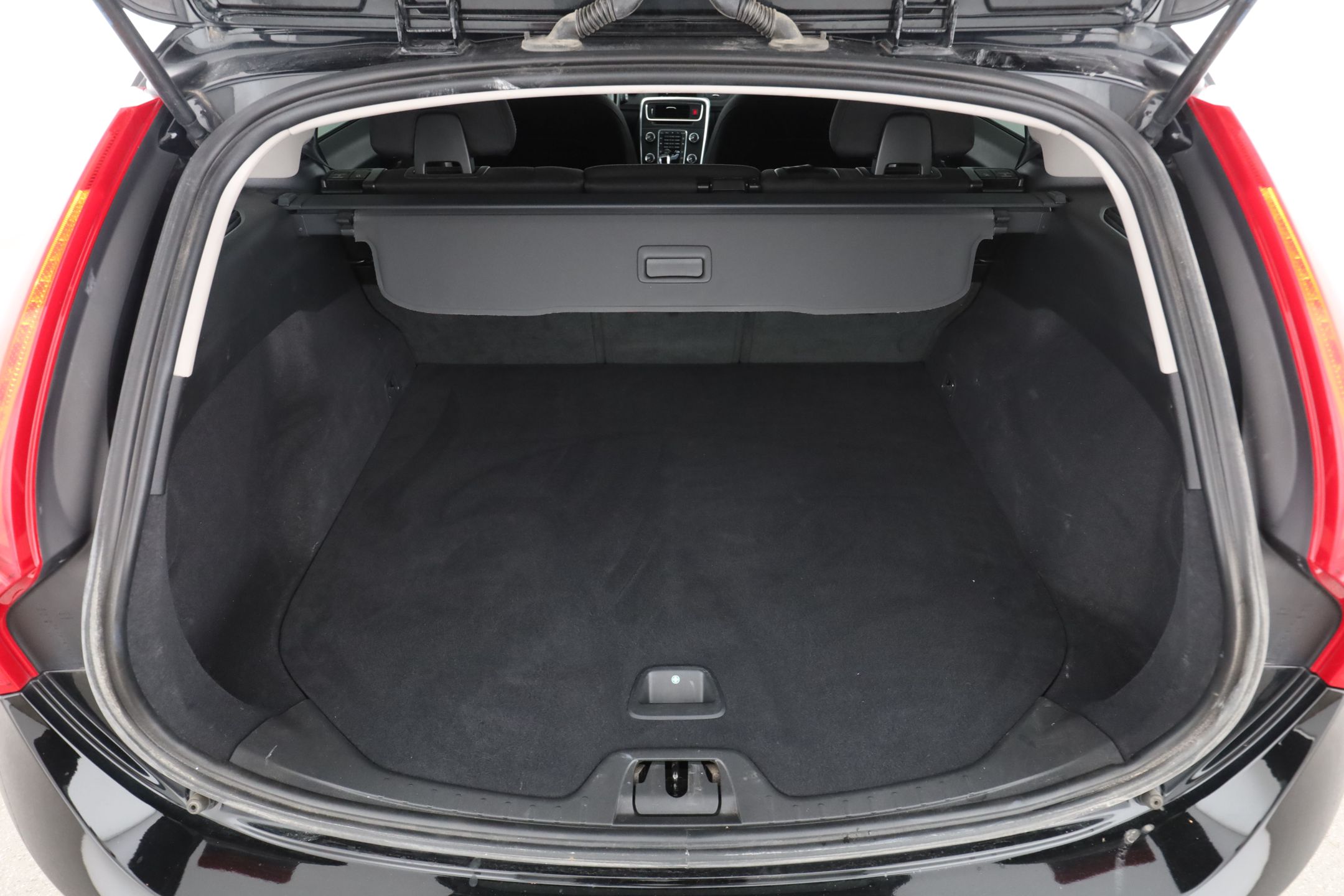 Volvo V60 T3 Manual, 6-trins, 152ps, 2017