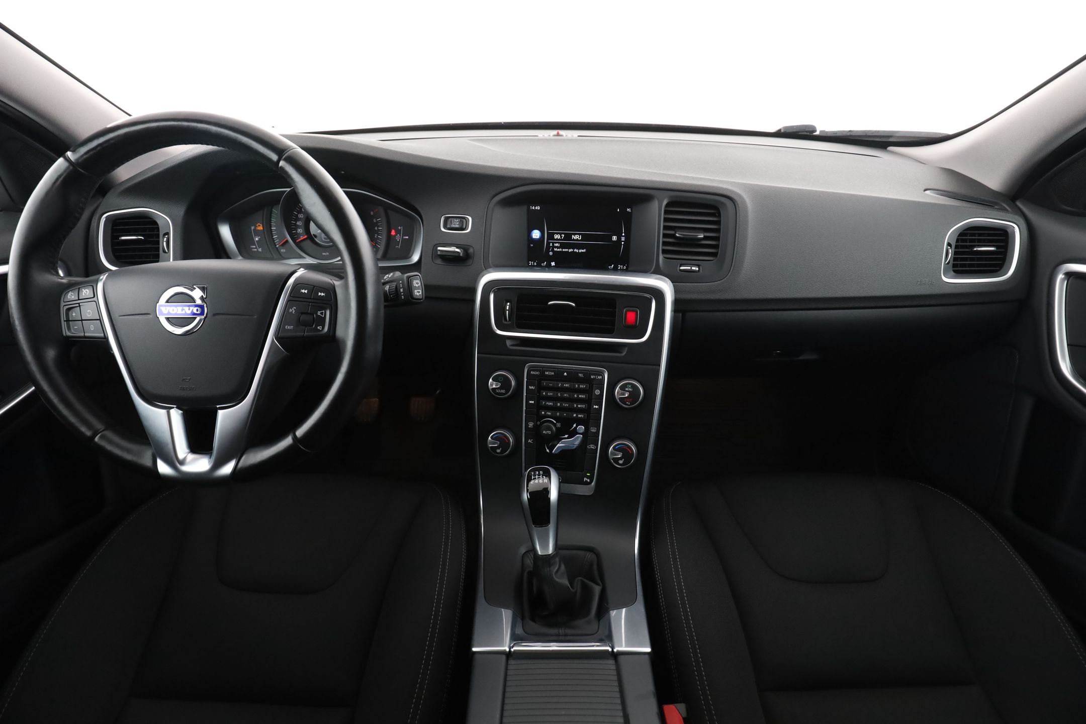 Volvo V60 T3 Manual, 6-trins, 152ps, 2017