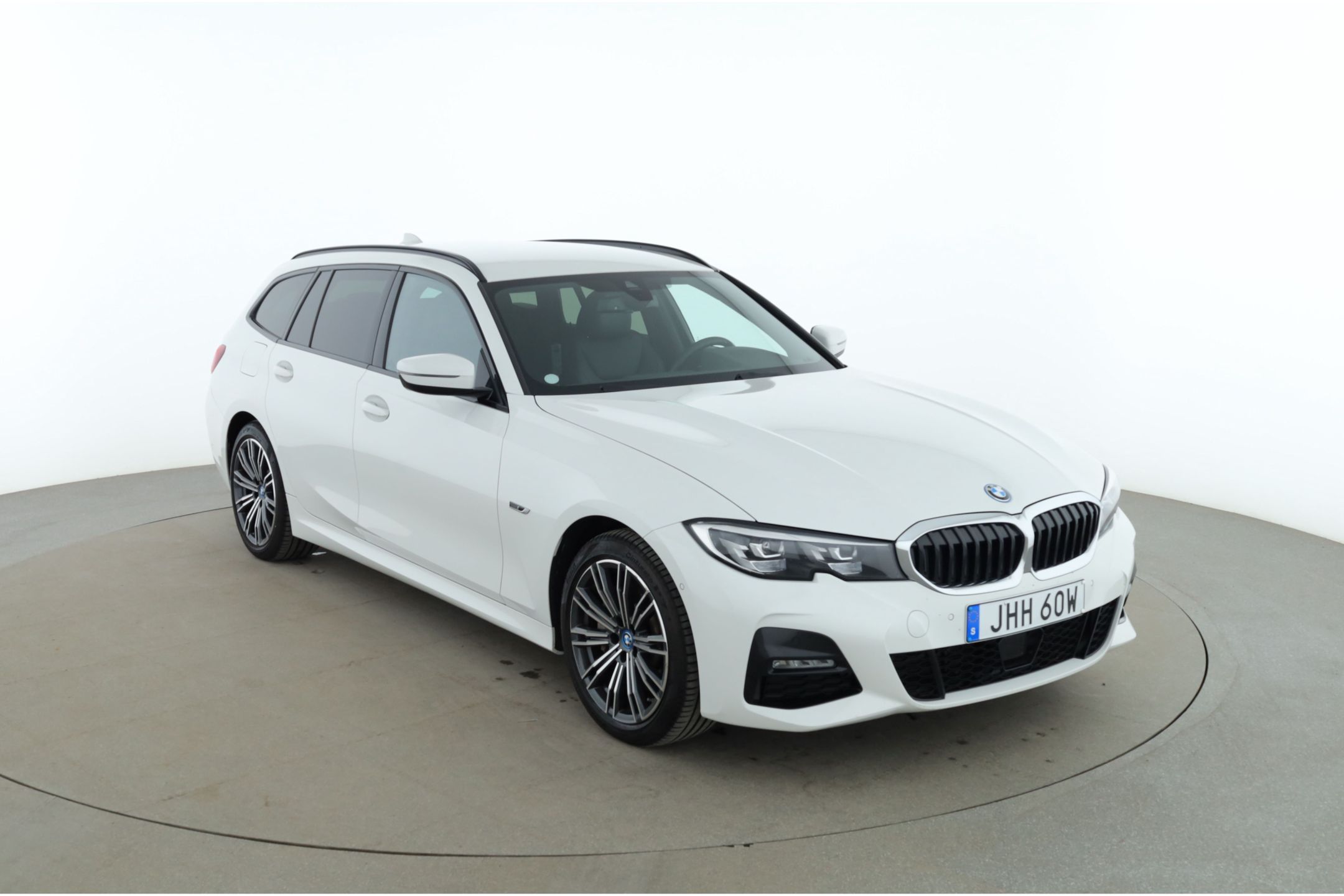 BMW 330e Touring Steptronic, 8-trins, 292ps, 2022
