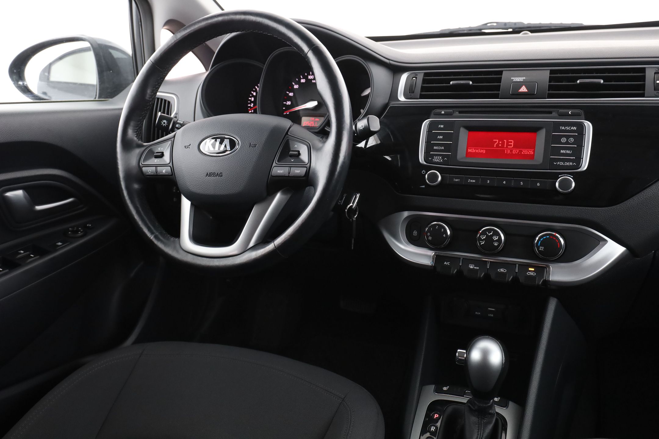Kia Rio 5-door 1.4 CVVT Automatic, 109hp, 2016