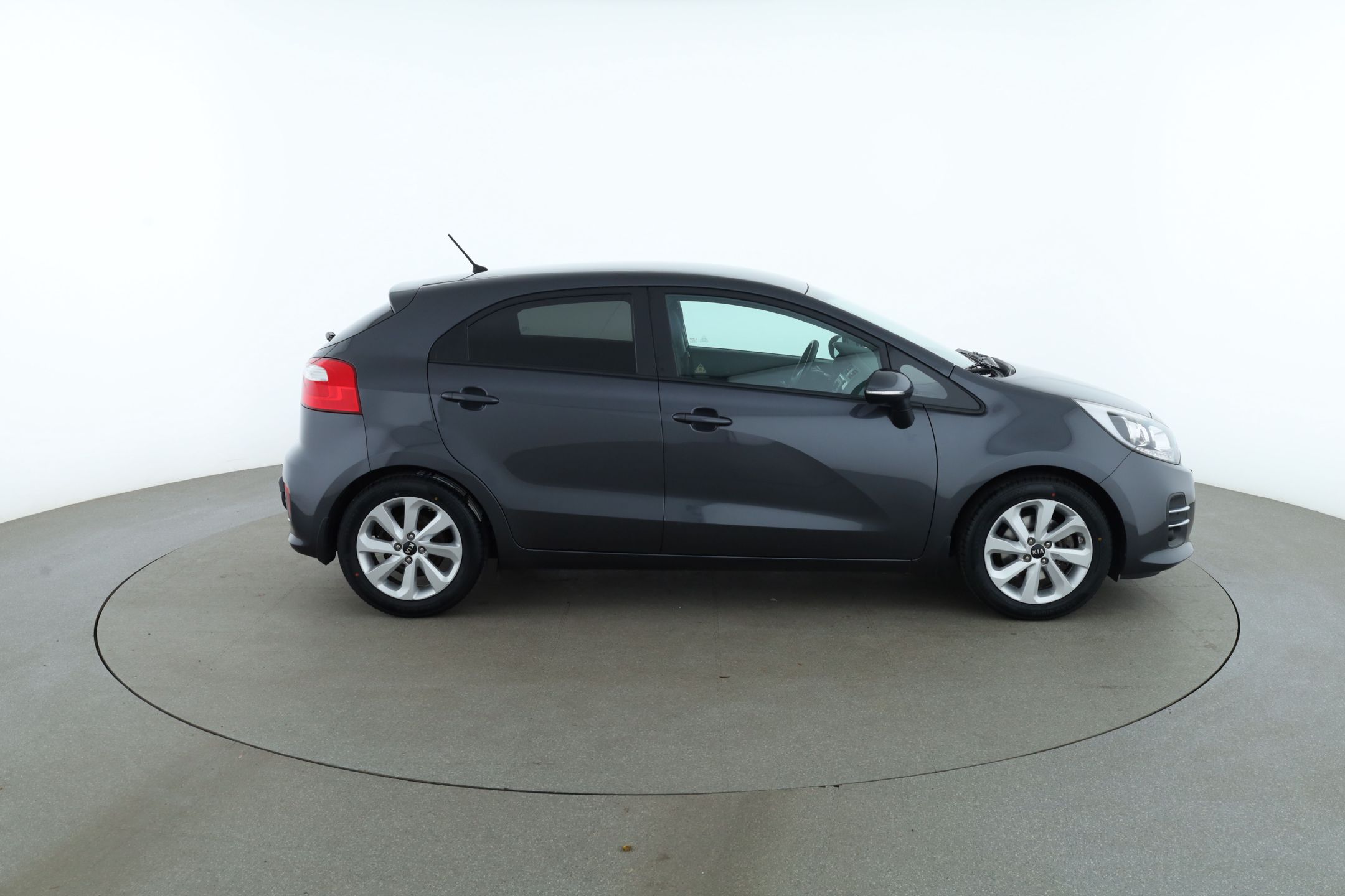 Kia Rio 5-door 1.4 CVVT Automatic, 109hp, 2016