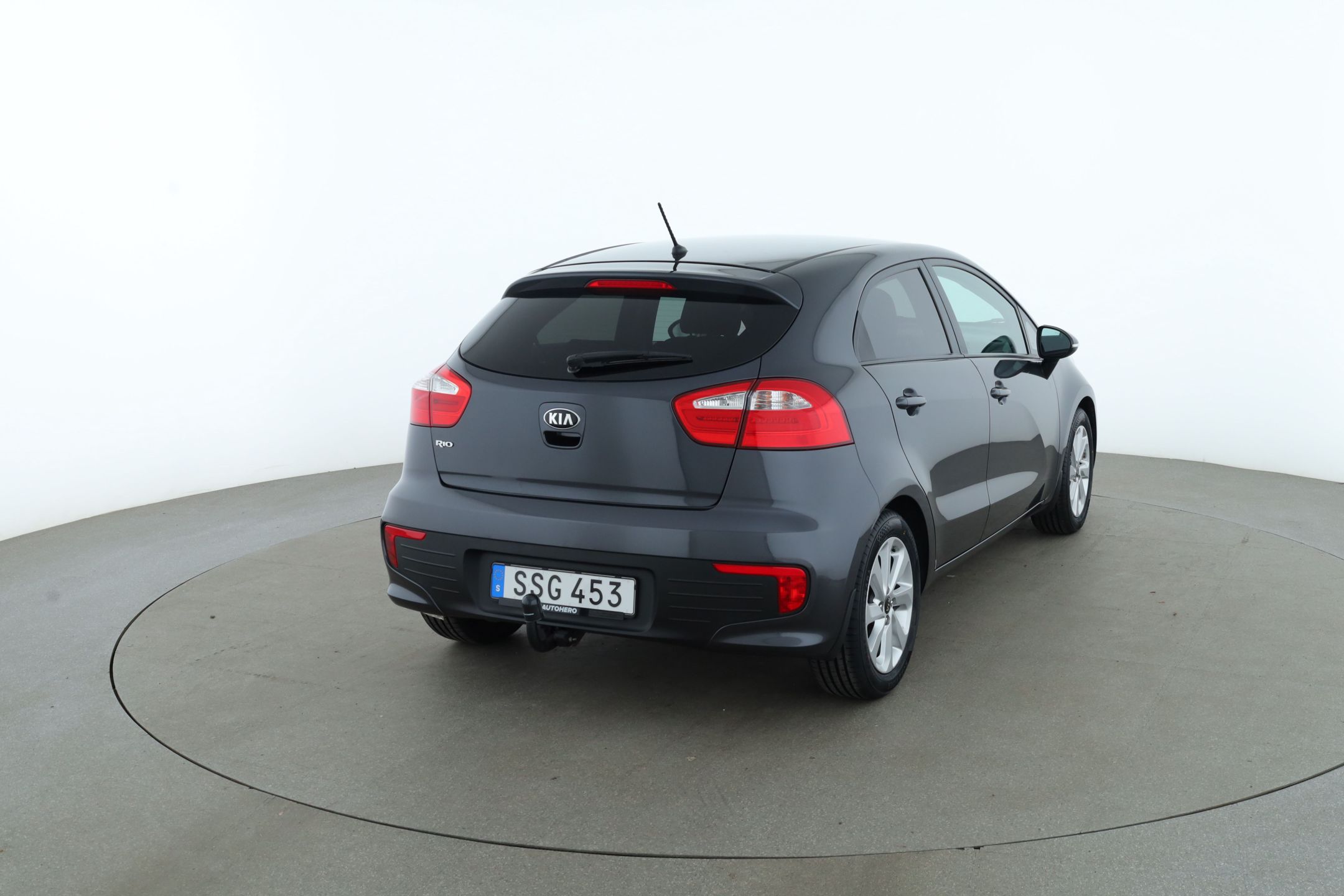 Kia Rio 5-door 1.4 CVVT Automatic, 109hp, 2016