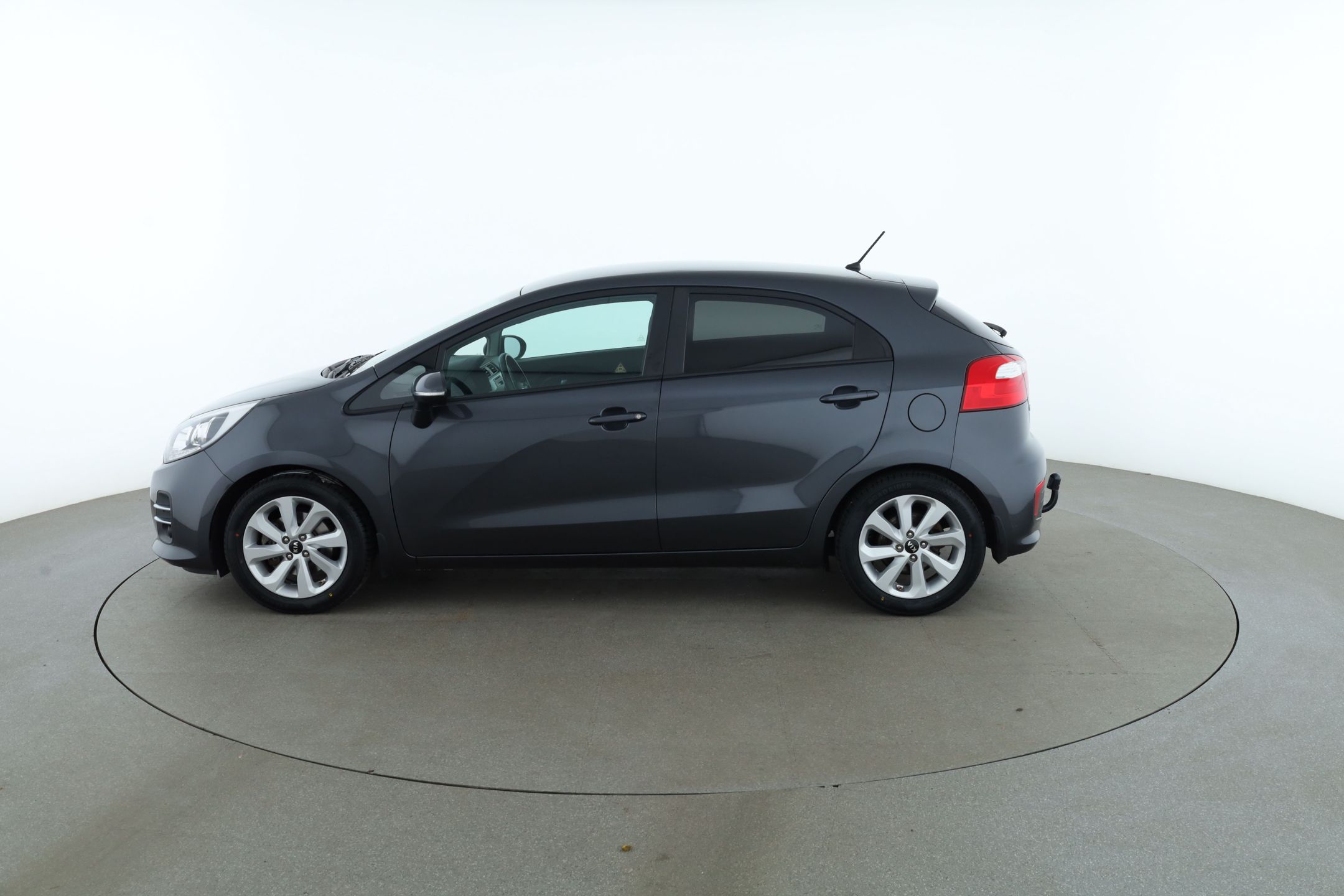 Kia Rio 5-door 1.4 CVVT Automatic, 109hp, 2016