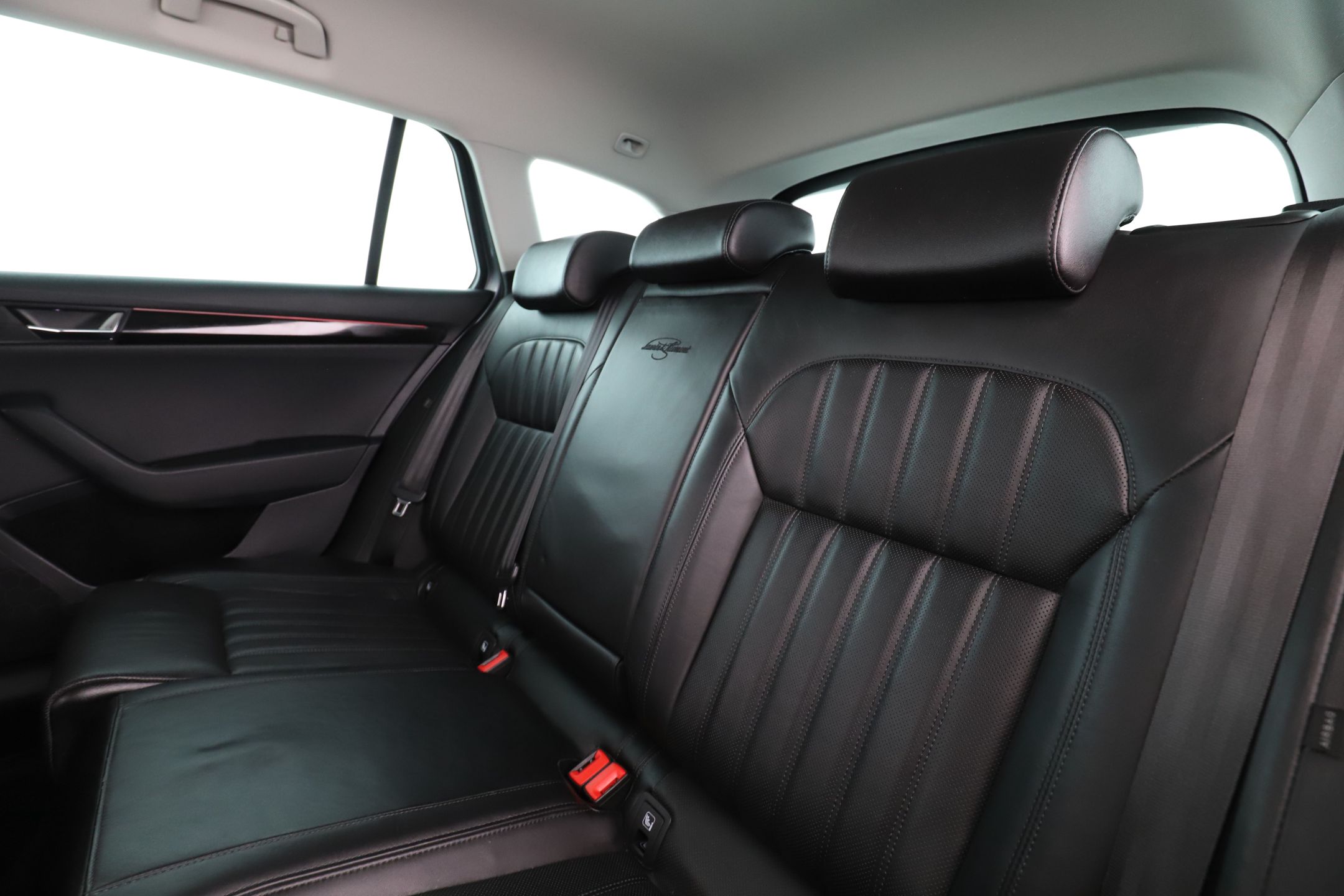 Škoda Superb Stasjonsvogn 2.0 TDI 4x4 SCR DSG sekvensiell, 7-trinn, 190hk, 2018