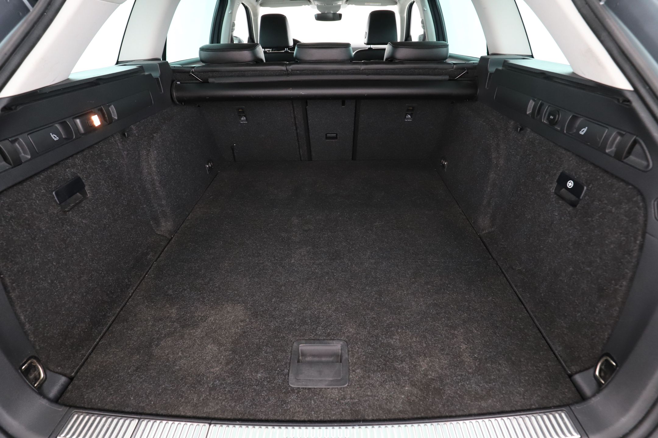 Škoda Superb Stasjonsvogn 2.0 TDI 4x4 SCR DSG sekvensiell, 7-trinn, 190hk, 2018