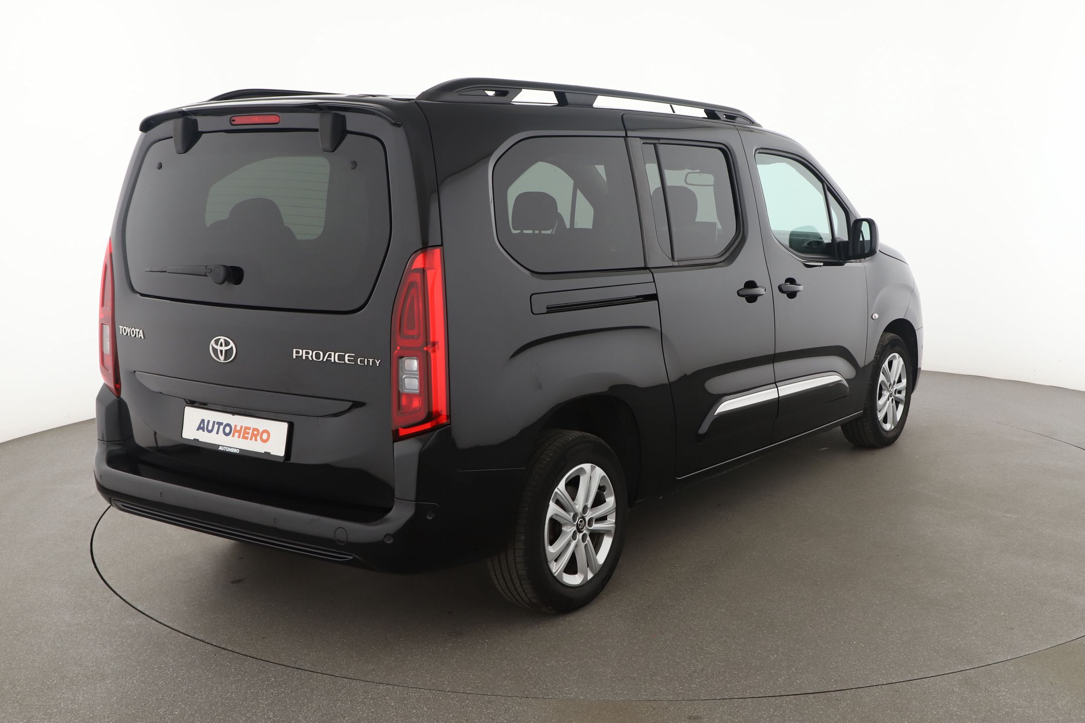 Toyota ProAce City Verso 1.2 Turbo L2 Team D, Benzin, 26.440