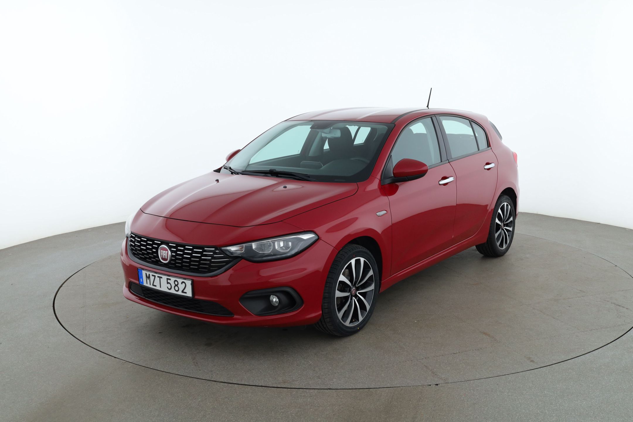 Fiat Tipo 1.6 E.Torq Automatisk, 6-trinn, 110hk, 2017