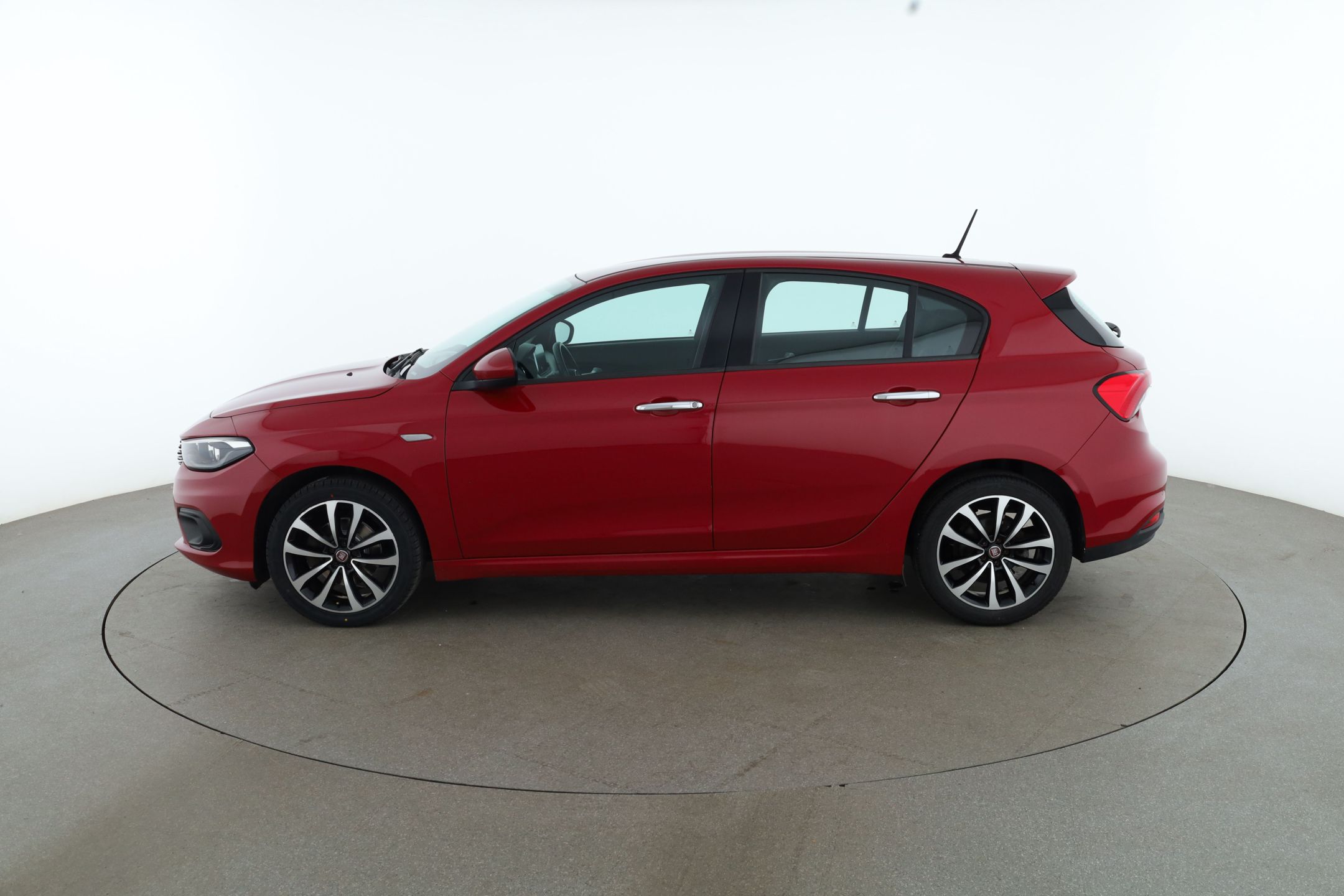 Fiat Tipo 1.6 E.Torq Automatisk, 6-trinn, 110hk, 2017