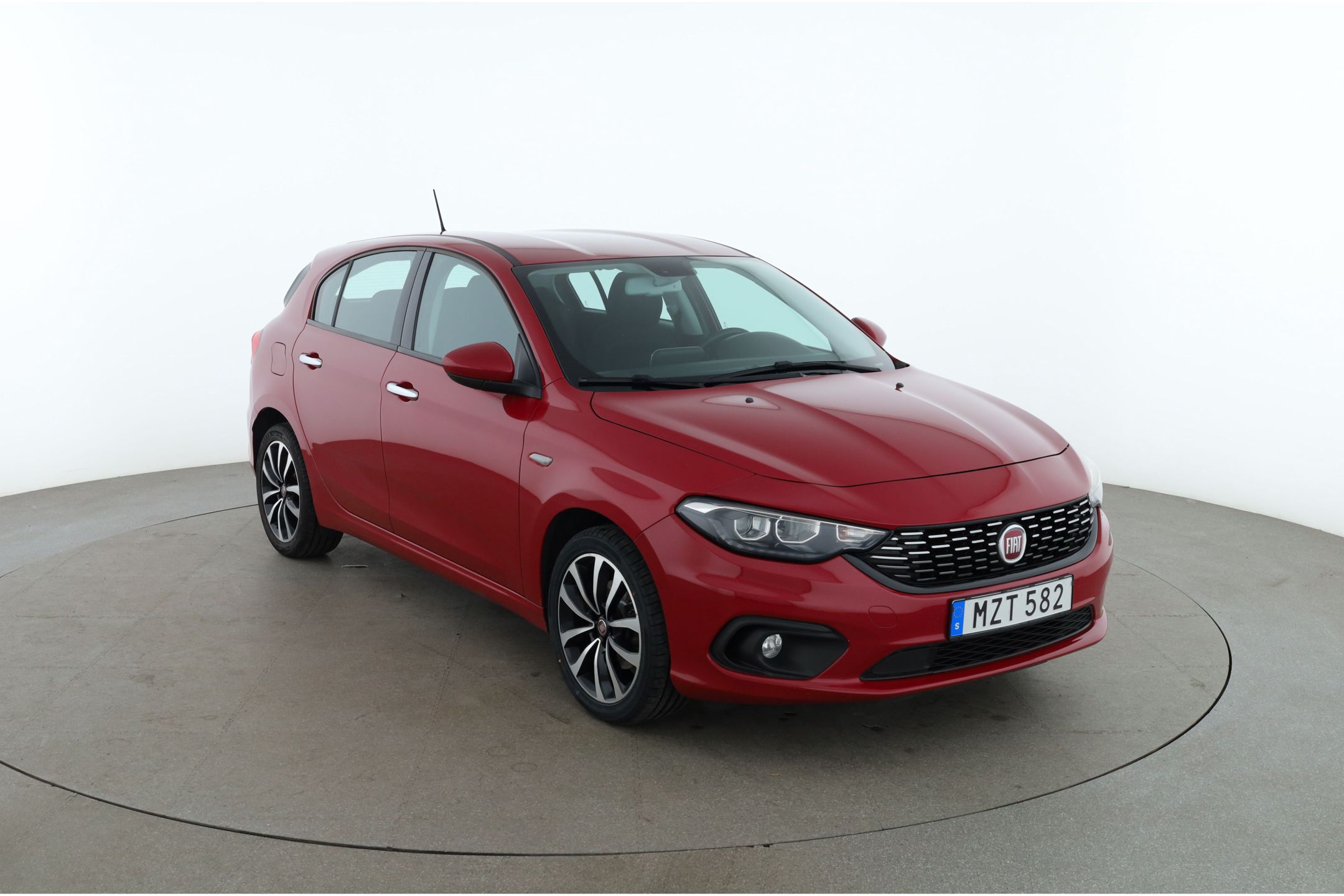 Fiat Tipo 1.6 E.Torq Automatisk, 6-trinn, 110hk, 2017