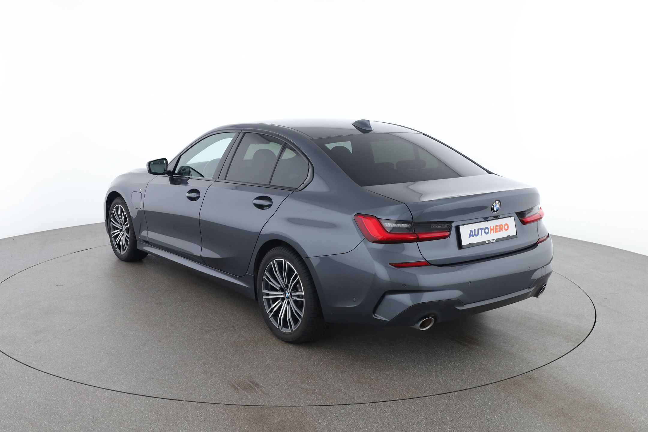 BMW 3er 330e M Sport Hybrid 26 590 bmw-3er-330e-m-sport-hybrid-26-590