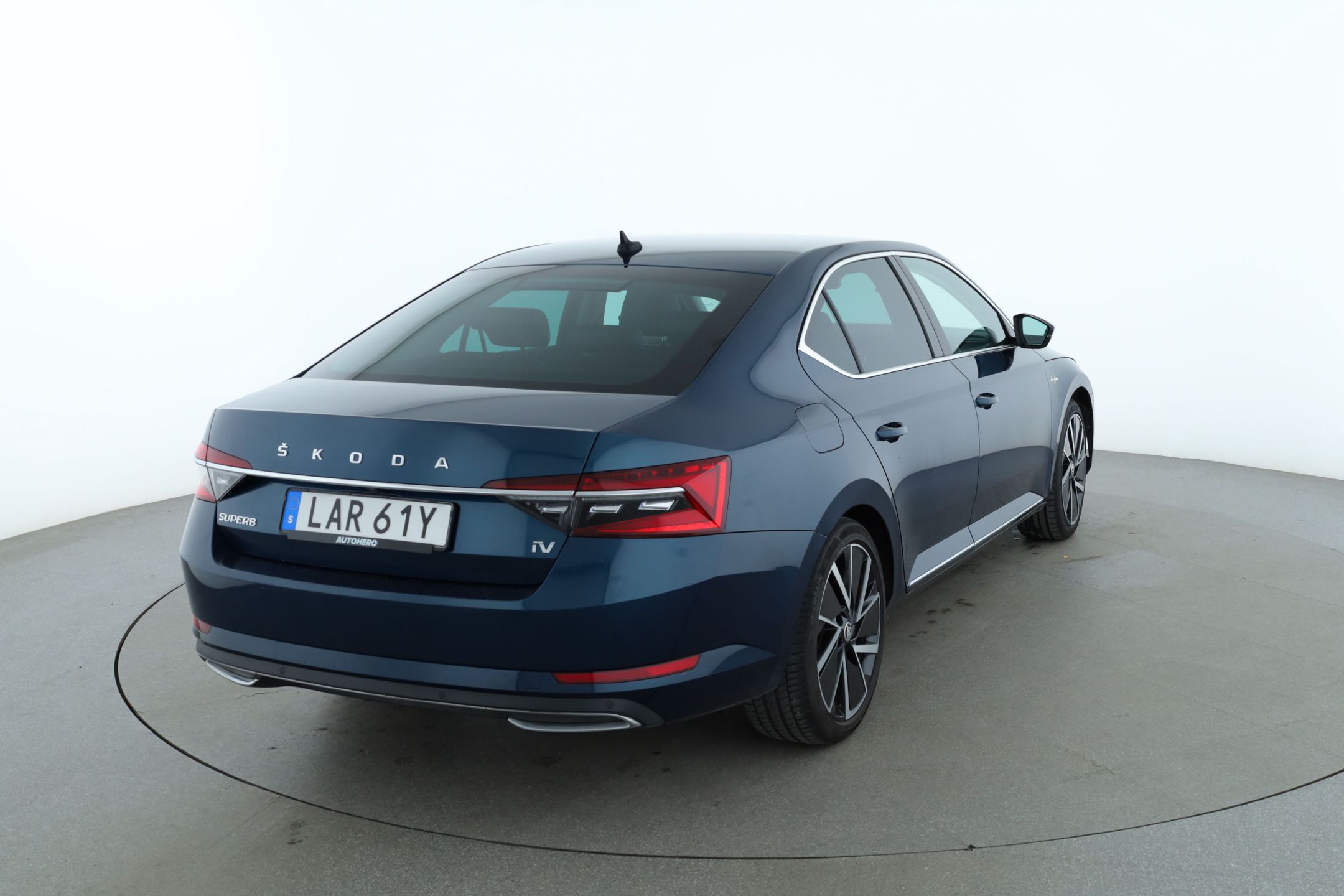 Škoda Superb iV 1.4 TSI iV DSG sekvensiell, 6-trinn, 218hk, 2020