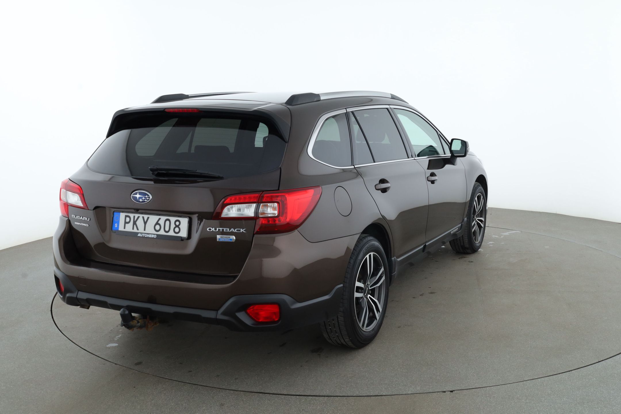 Subaru Outback 2.0 4WD Lineartronic, 150ps, 2017