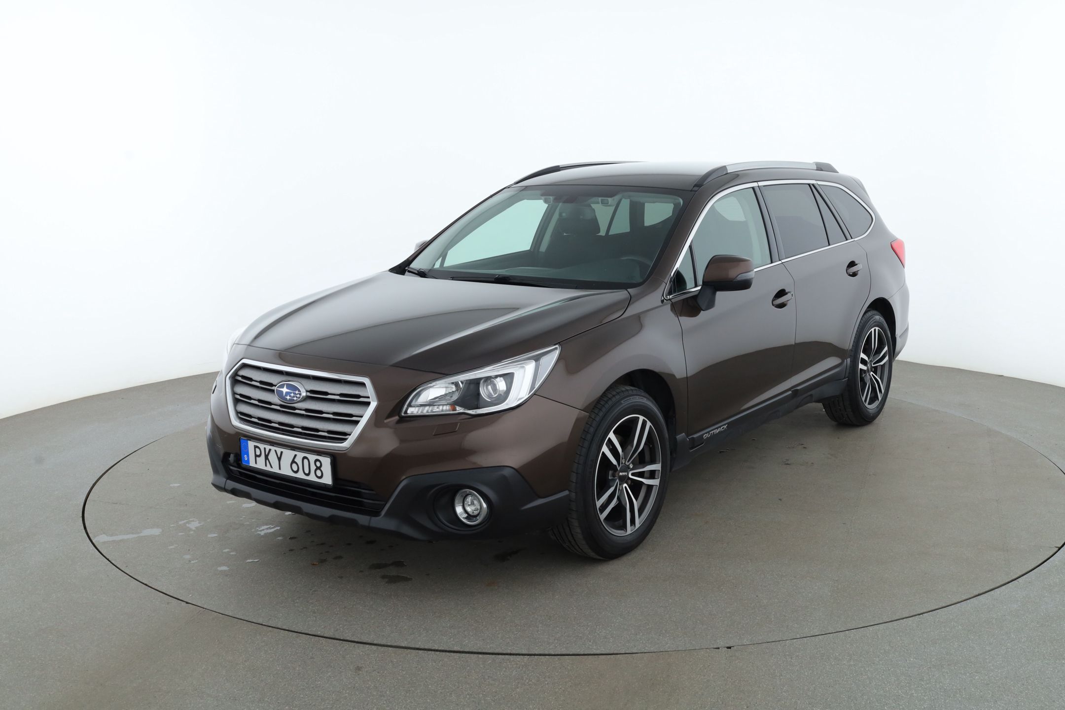Subaru Outback 2.0 4WD Lineartronic, 150ps, 2017