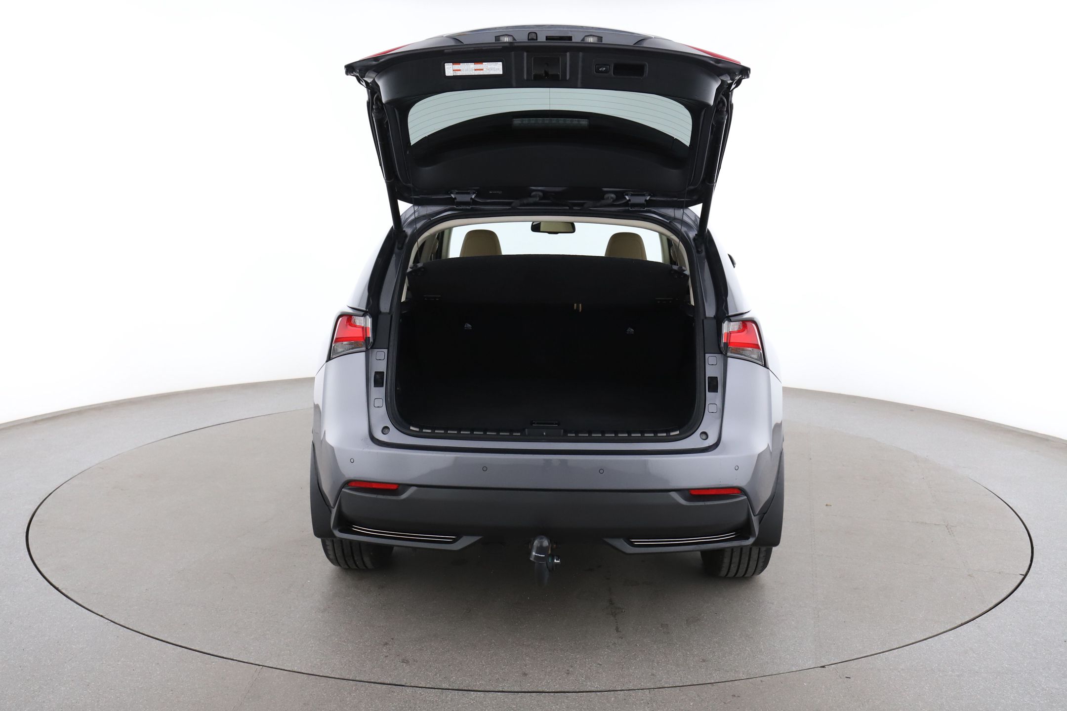 Lexus NX 300h AWD 2.5 AWD E-CVT, 197hp, 2016