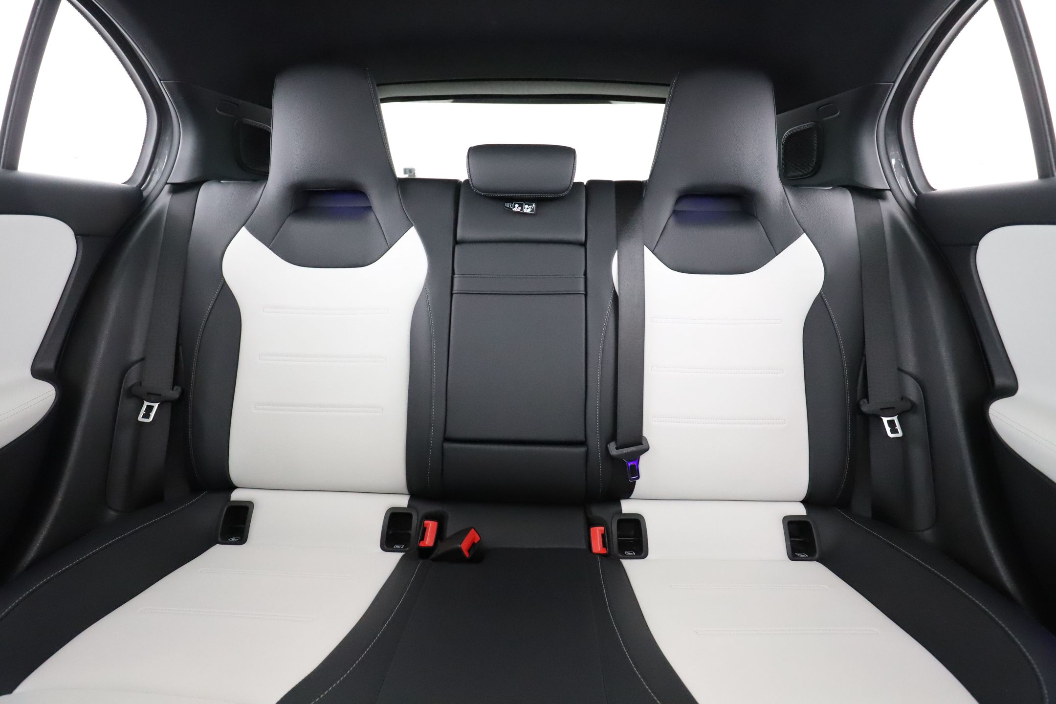 Mercedes-Benz A 250 4MATIC 7G-DCT, 224hk, 2020