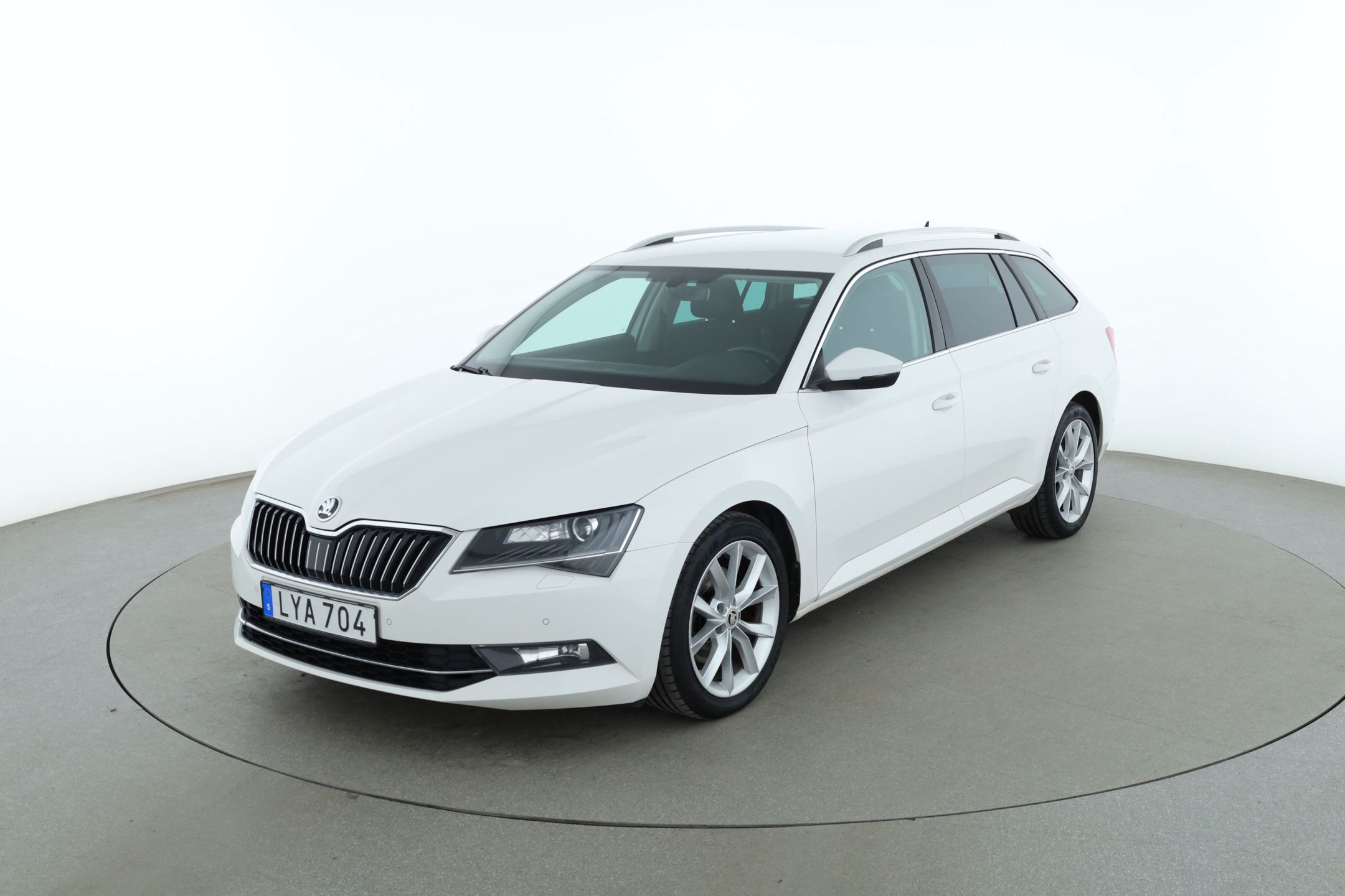 Škoda Superb Combi 2.0 TDI 4x4 SCR DSG Sequential, 190hp, 2016