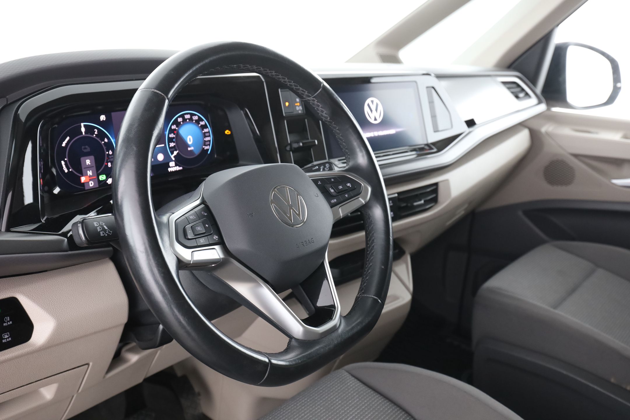 Volkswagen Multivan eHybrid 1.4 TSI ACT OPF DSG Sequential, 6-trins, 218ps, 2022