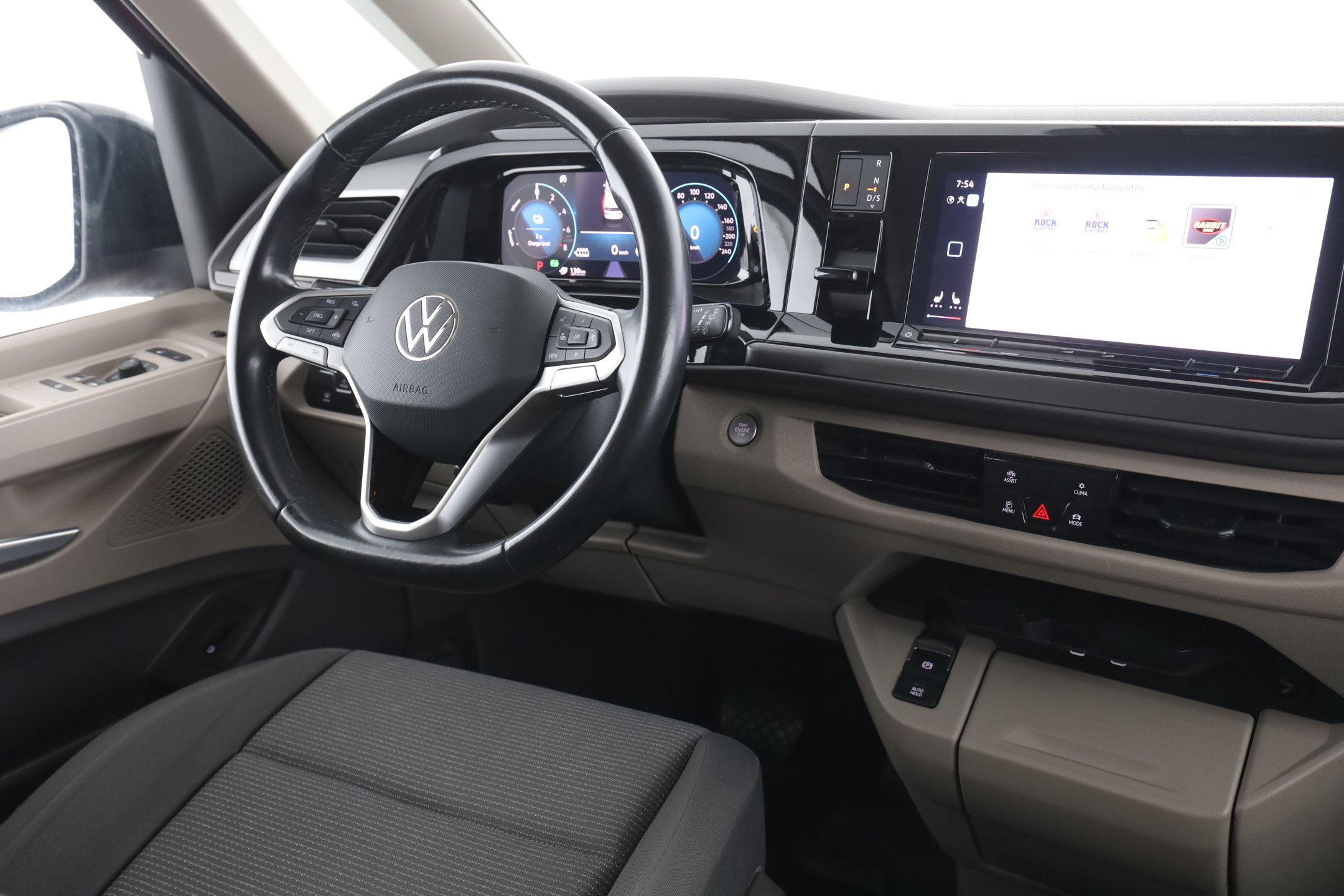 Volkswagen Multivan eHybrid 1.4 TSI ACT OPF DSG Sequential, 6-trins, 218ps, 2022